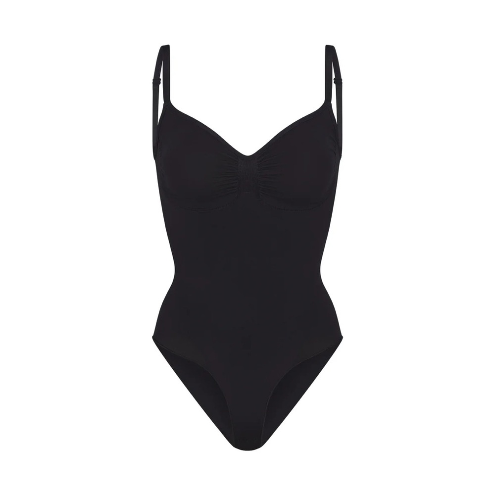 SKIMS Seamless Sculpt Brief Bodysuit in Onyx XS